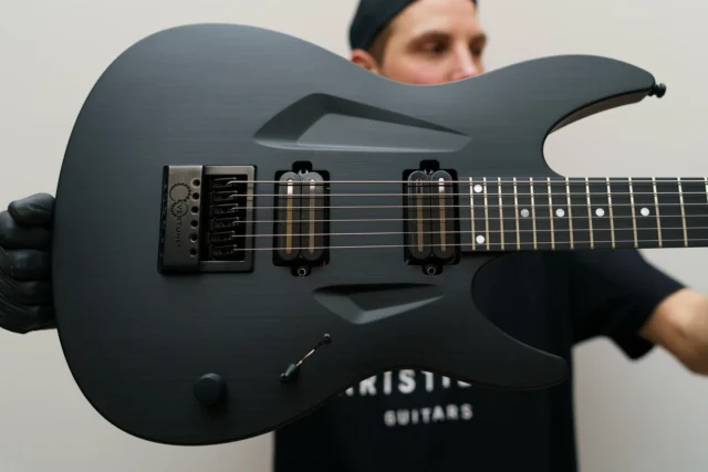 Aristides 060BR Black equipped with @fishmanmusic Moderns!