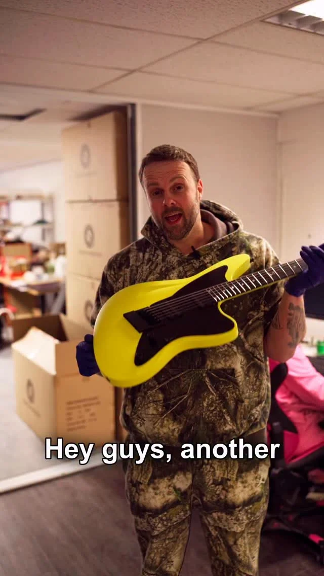 Build of the Week Aristides STX6SR Yellow featuring our multiscale @evertune and @bareknucklepickupsofficial Nailbombs!! Oh and featuring Zhaggy, too!