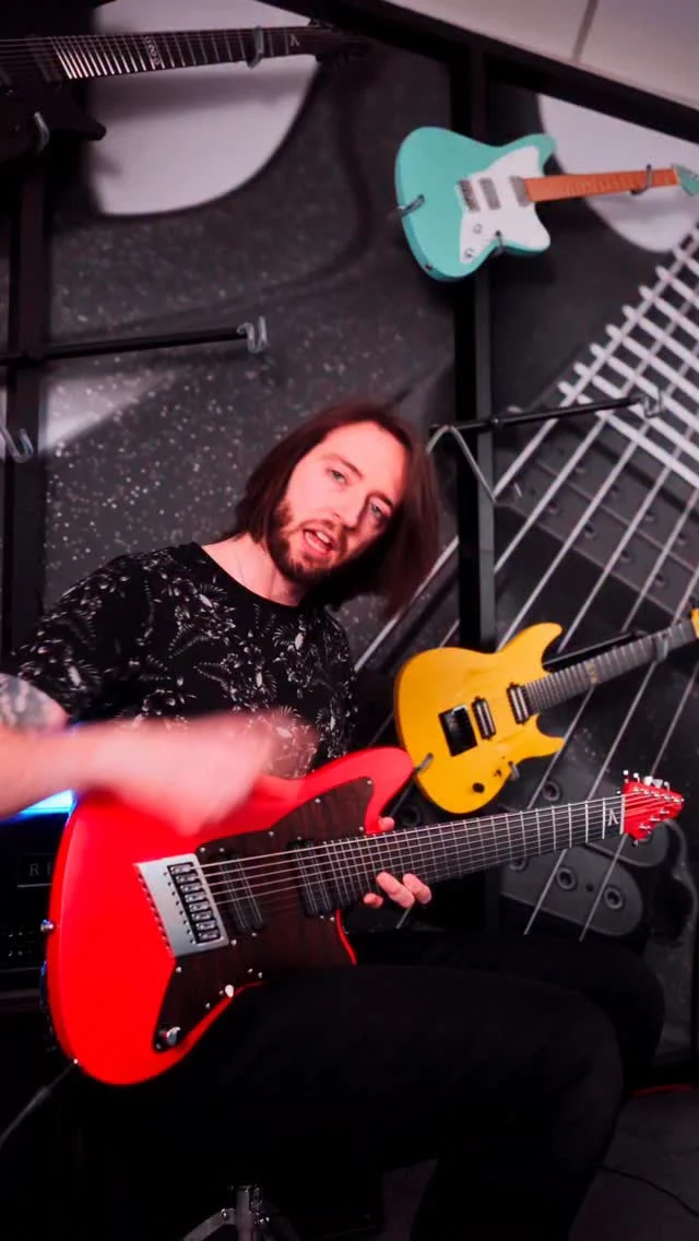 In this tone demo, Paul goes for a rip on this amazing STX8SR Bright Red equipped with the phenomenal @bareknucklepickupsofficial Halcyon set and a multiscale @evertune ! Check out that tuning! 😤