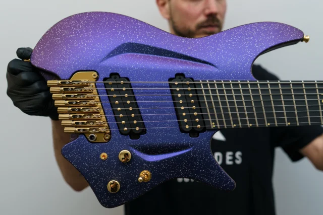 Aristides H/08 Blueberry Chameleon + Galactic Sparkle Satin Custom equipped with a multi scale tremolo and @bareknucklepickupsofficial Polymaths!
